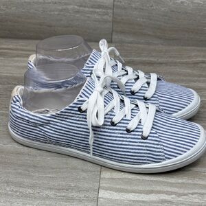 G.H. Bass Kimmy Seersucker Striped Lace Up Boat Sneakers Womens Size 10
